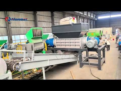 Double-shaft shredder for recycling car shells