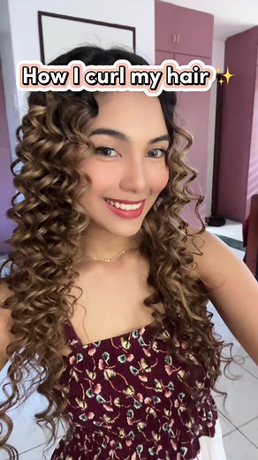 Curly Hair Tutorial: How to Curl Your Hair Using a Curling Wand