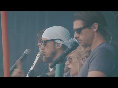 Walk off the Earth - Shape of You (Live in Paris)