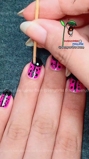 Easiest ladybug 🐞 nail art design using toothpick #nailart #nailreels #naildesign #ladybug #cosmetics #SenyoritaBam | Senyorita Bam