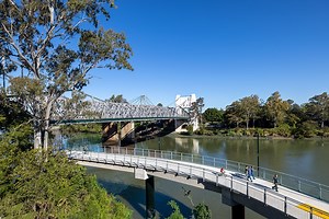 Indooroopilly Riverwalk | Must Do Brisbane