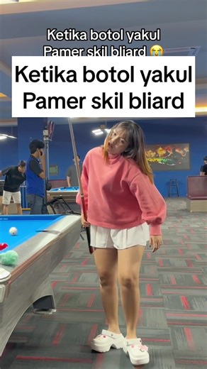 Botol yakul pamer skil 😭🤣 @Rina Rstn 🌺 #vianrina #vian_inowa #viantianglistrik #couplecomedy