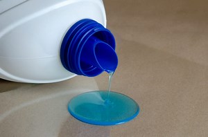 How To Get Laundry Detergent Out Of Carpet (6 Ways To Do It!)