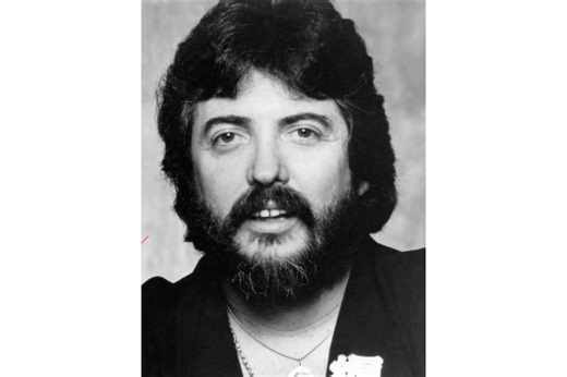 Dash Crofts of Seals & Crofts, known for hits 'Summer Breeze' and 'Diamond Girl,' dies at 87