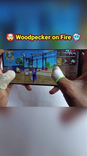 1v4 Clutch or ⁉️ In BR Ranked 🔥 Poco X3 Pro 120fps (4 finger Handcam)