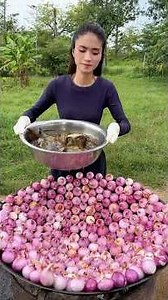 Cooking delicious fish with onion recipe