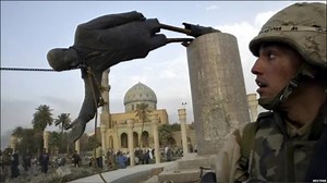 Documental: La Guerra Sin Fin (Ocupación de Irak por EE.UU) El 20 de marzo del 2003: una coalición de países, liderados por Estados Unidos, invade Irak y se da inicio a la Guerra de Irak, que durará hasta el año 2011. (Aunque Irak no ha sido pacificada y aún hay presencia militar estadounidense en Irak) Les dejo este excelente documental titulado: La guerra sin fin (No End in Sight) La política de la administración de George W. Bush en Irak a examen. Un aclamado documental que relata los princip