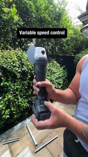 FLEX 24V Angle Grinder | Variable Speed + Tool-Free Guard