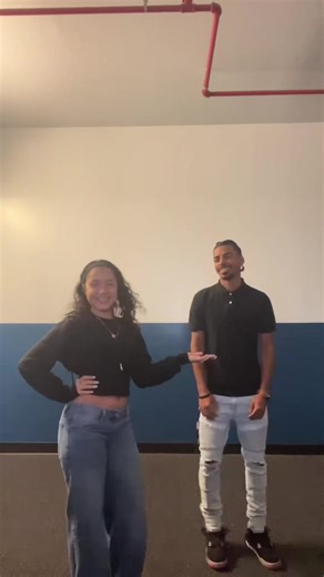 A Hilarious Reaction to Ts's Roast