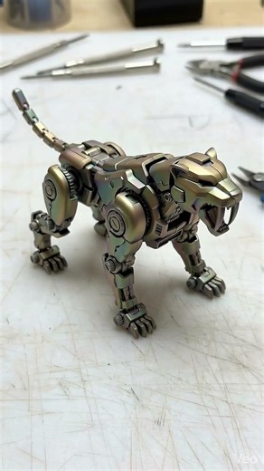 Marvellous Toys Collection #zoids #transformers #miniature #hobby #bombardinocrocodilo