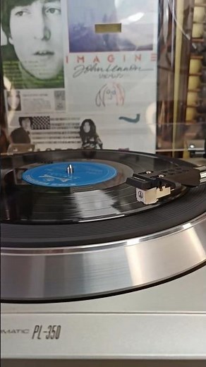 Pioneer PL-350 Playing 10-inch Record