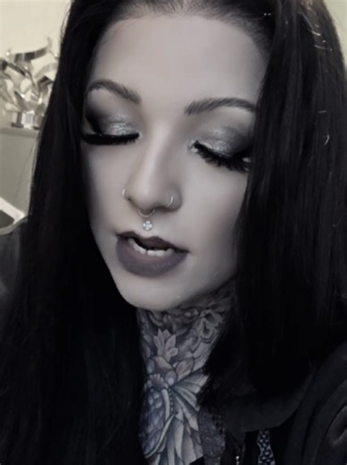 🖤 robyn Louise 🖤 (@robyn_lou)’s videos with original sound - 🖤 robyn Louise 🖤