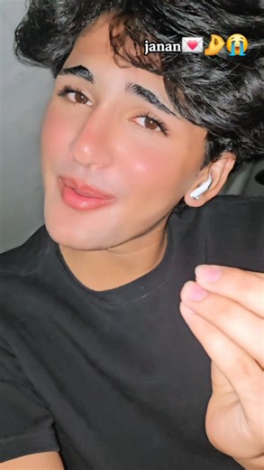 taj_muneeb on Instagram: "💗🫶🎀#foryou #viralreels #aestheticmuneeb #explore #fyp"