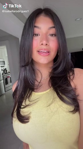 isa (@isabellarodriguez1)’s videos with