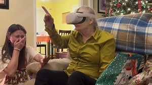 Family share hilarious clip of stunned aunt trying VR headset for first time