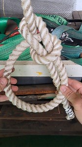 103K views · 699 reactions | Simple knot. Ep.211 ( Bowline king of knots ) #everyoneシ゚ #fblifestyle #reelsfbシ #reelsvideoシ #fbreels #fbreelsfypシ゚ #fypシ #fb #tips #handmade #viral #camping #knot #rope | Iconic Knots | Facebook
