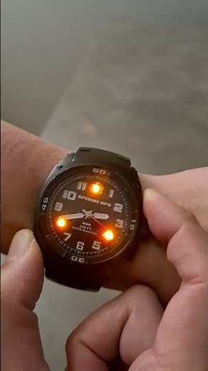 MTM Black Hawk Special Ops Watch - Wrist Roll