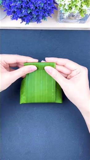 Creative ideas for wrapping food using banana leaves #creativideas #wrapping #shorts