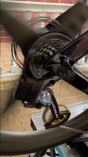 Sram Force AXS wireless gear shifting, ceramic speed cage and jockey wheels #sramaxs #sram #wireless