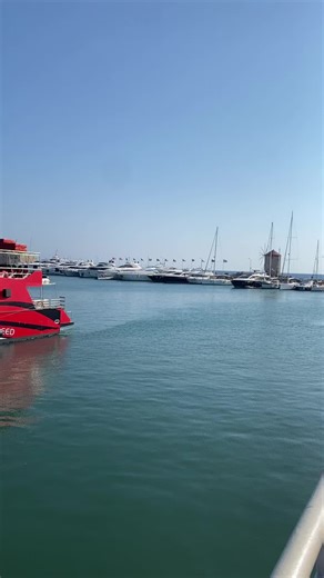 Explore Rhodes: Your Ultimate Holiday Destination