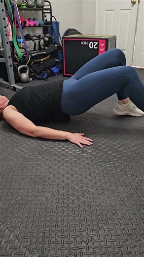 Bridge Hamstring Walkouts #hamstringworkout #beginnerworkout #hamstrings