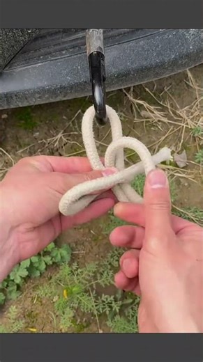Strong knot tying skill for secure car towing using rope techniques #knotskills #towing #ropework