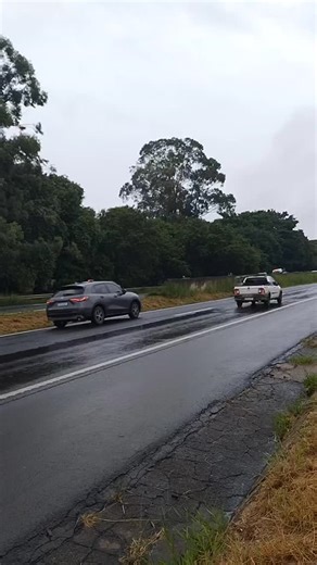 Marcelo Rego on Instagram: "Mais sobre o acidente de uma motociclista que bateu na traseira de um carro, aqui da SP 304 em Santa Bárbara D'Oeste"