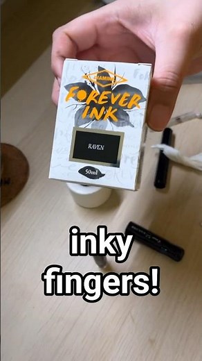 Cleaning + changing the ink of my Pilot Kakuno | fountain pen cartridge syringe fill 🫠 #shorts