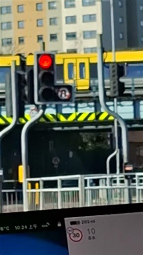 class 777 arrives at bootle new strand railway station