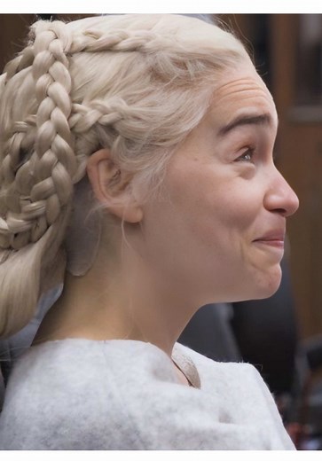 Emilia Clarke's Emotional Last Day as Daenerys Targaryen