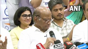 Sharad Pawar Unresigns as NCP Chief, Decides to Stick Around and Spice Up the Opposition Mix
