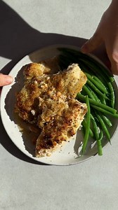 When the craving says 🇮🇹 but the clock says 🙅🏽‍♀️, these ready-made meals have your back. Convenience at your fingertips, shop now: https://brnw.ch/21wUrii Pop them in the oven, pour a glass of wine, and pretend you cooked for hours. | WOOLWORTHS