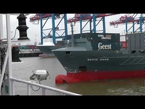 Schiffsverkehr im Hamburger Hafen (11.3.2012)