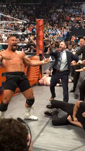 #BronBreakker is a MONSTER! 😅😳🔥 #WWERaw | WWE
