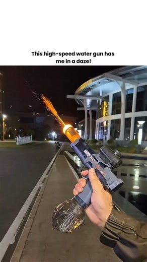 CleanFlow | This high-speed water gun has me in a daze! | Instagram