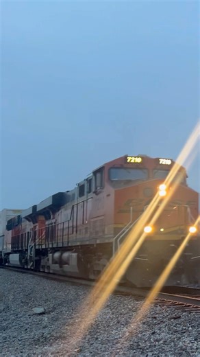 BNSF 7210 leads 70mph #railroad #railfan #railway #train #railways #railfanning