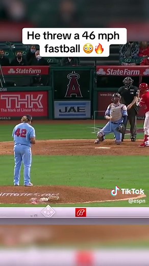 MLB Pitching: William Astudillo's 7 Pitch Inning