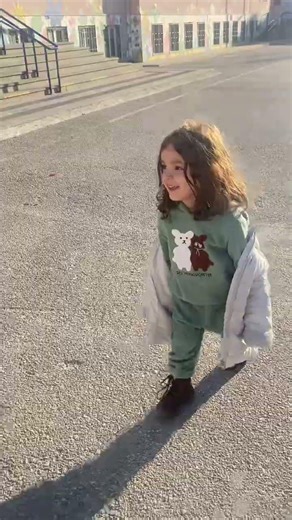 #babygames #funnyclips #babygirl #pretendplay #baby #babies #cute #funnybaby #funny