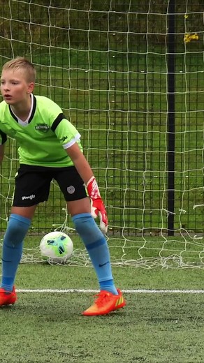 14K views · 141 reactions | How does a Glove Sponsorship sound? Head to our website for a chance to win! What's more, we're giving £5 gloveglu voucher to anyone that applies! Head to our website and you'll see link on the homepage, or use this URL: https://gloveglu.com/pages/win-a-glove-deal-with-gloveglu #goalkeeper #goalkeeperlife #goalkeepermotivation #goalkeepergloves | gloveglu | Facebook