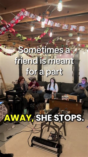 @Rae is Anya from Anastasia. Talk to them for 5 minutes and you realize that. We all had so much fun watching them read for that part when Charming House read the movie script for Anastasia. #theatrekids #charminghousereaders #theatrefriends #anastasia @Stodcast @MrButtner @Kit Writes 🇵🇸🆘🇺🇸 @Moo_the_ginger @noey @🍂Randa🍂 @Sarah Elisabeth @Kel @Lane Carey @Emmalyn 🍉