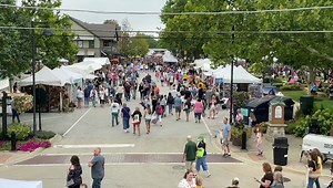 7.4K views · 263 reactions | 53rd Annual Frankfort Fall Fest is in full swing! Come on out! #frankfortfallfest | Frankfort Fall Festival | Facebook