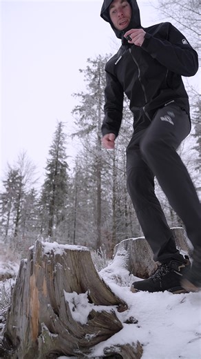 Merrell Moab Speed 2 LTR Mid WP – na mokre skały i błoto. 🏔️ Vibram TC5 trzyma, FLOATPRO amortyzuje. 🦶 Membrana WP chroni przed wodą, podwyższany krój stabilizuje kostkę. 🛡️ Chcesz pewnego kroku w górach? Sprawdź model! 🔗 | 8a.pl