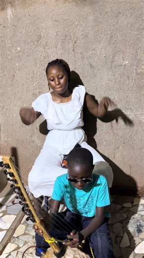 Djeneba la championne : nouveau son et voix (Adji Ka Djeneba)