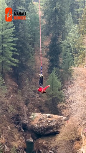Muskan Taneja on Instagram: "We never choose to fall, because the fear of falling holds us back. That dug-dug in the heart, the heartbeat completely out of control. The video is just 30 seconds, but it took me five minutes to let go. The guide said, “Jyada mat socho, aur darr lagega.” And yes— that’s true in life too. It felt exactly like the first time I did stand-up. Holding the mic. Stepping onto the stage. The same dug-dug in my heart. And that’s when I realized once you jump, all that’s lef