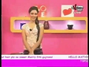 Mathira And Live Caller Abusing in Live Show