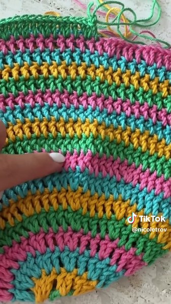 Crochet a Spiral Bucket Hat: Step-by-Step Guide