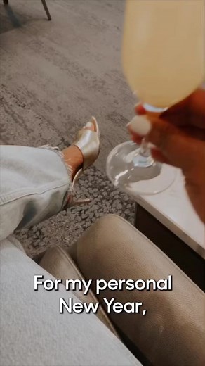 🌴 Quality customer service can turn a good vacation into a great vacation. 📒 The Zendesk Customer Experience Trends 2023 report reveals: 📌 59% of consumers want businesses to use their data to personalize experiences. 📌 Companies have reams of customer data at their disposal, but most have yet to leverage that data to even a fraction of its potential 🧠 Rethink customer data and learn more more 2023 trends at the link in our bio. #customerexperience #cxtrends #zendesk