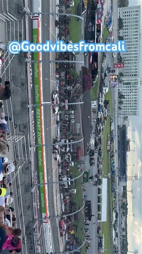 Xfinity series drivers hitting the pits at Dover’s mile #automobile #nascar #dovermotorspeedway