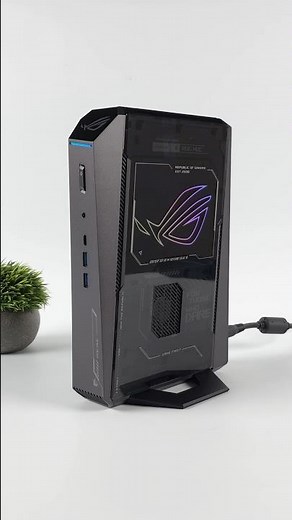 Unboxing The Fastest Mini PC! 2025 ROG NUC