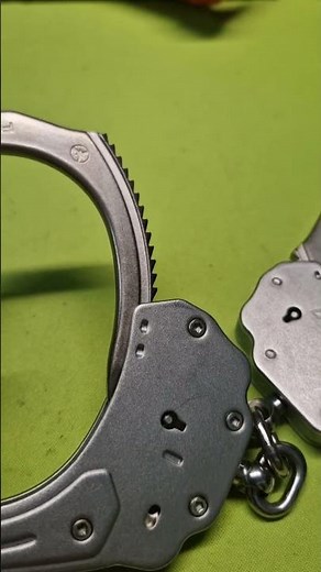 ASP Sentry - Great Starter Handcuff